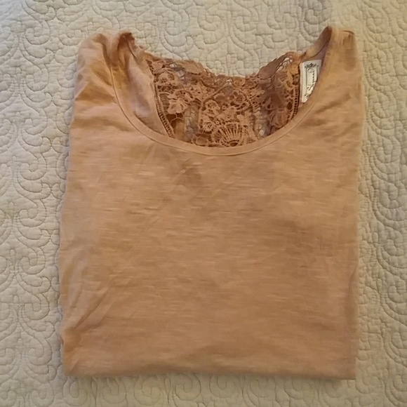 Top/Blouse - Picture 1 of 6